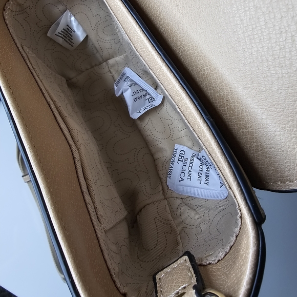 True Religion Crossbody - Picture 2 of 4